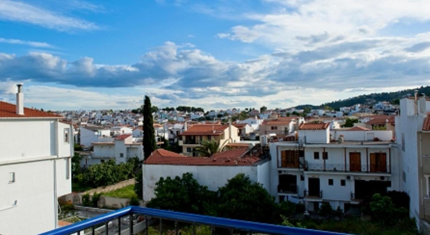 Syraina Apartments Skiathos by Eksteriør billede