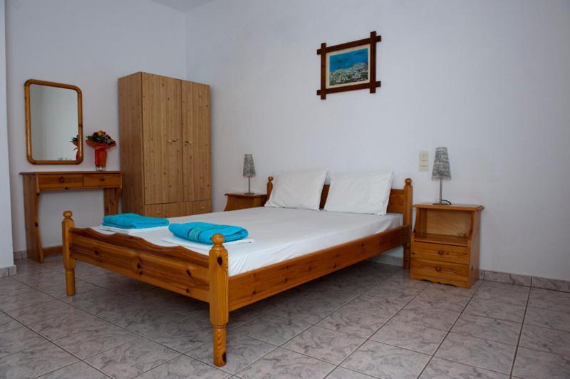 Syraina Apartments Skiathos by Eksteriør billede