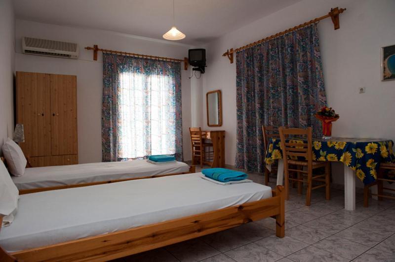 Syraina Apartments Skiathos by Eksteriør billede