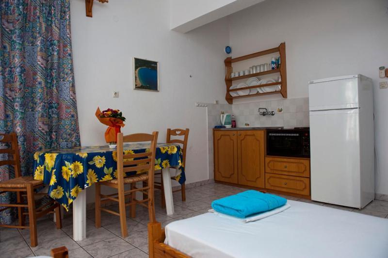 Syraina Apartments Skiathos by Eksteriør billede