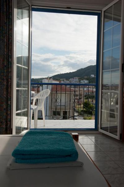 Syraina Apartments Skiathos by Eksteriør billede