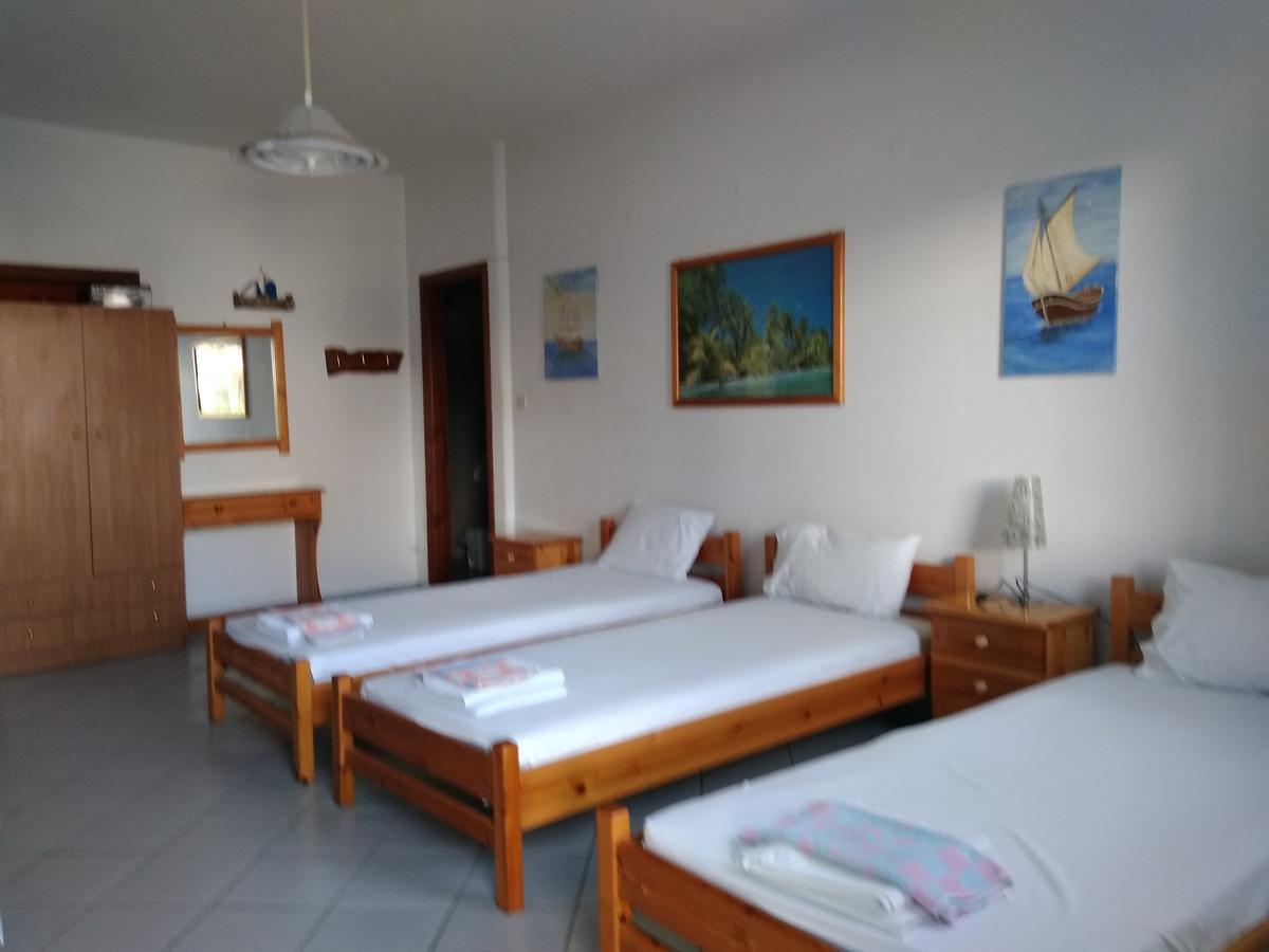 Syraina Apartments Skiathos by Eksteriør billede