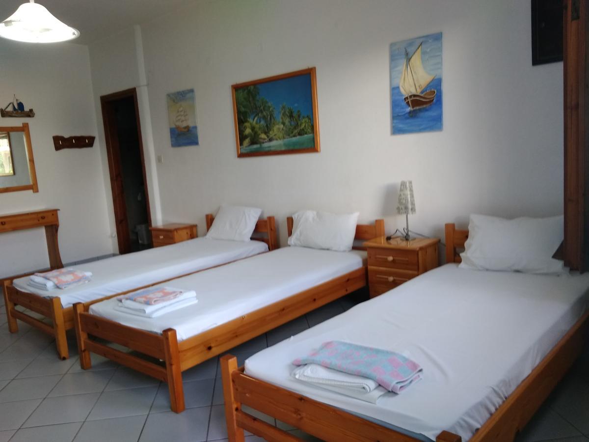 Syraina Apartments Skiathos by Eksteriør billede